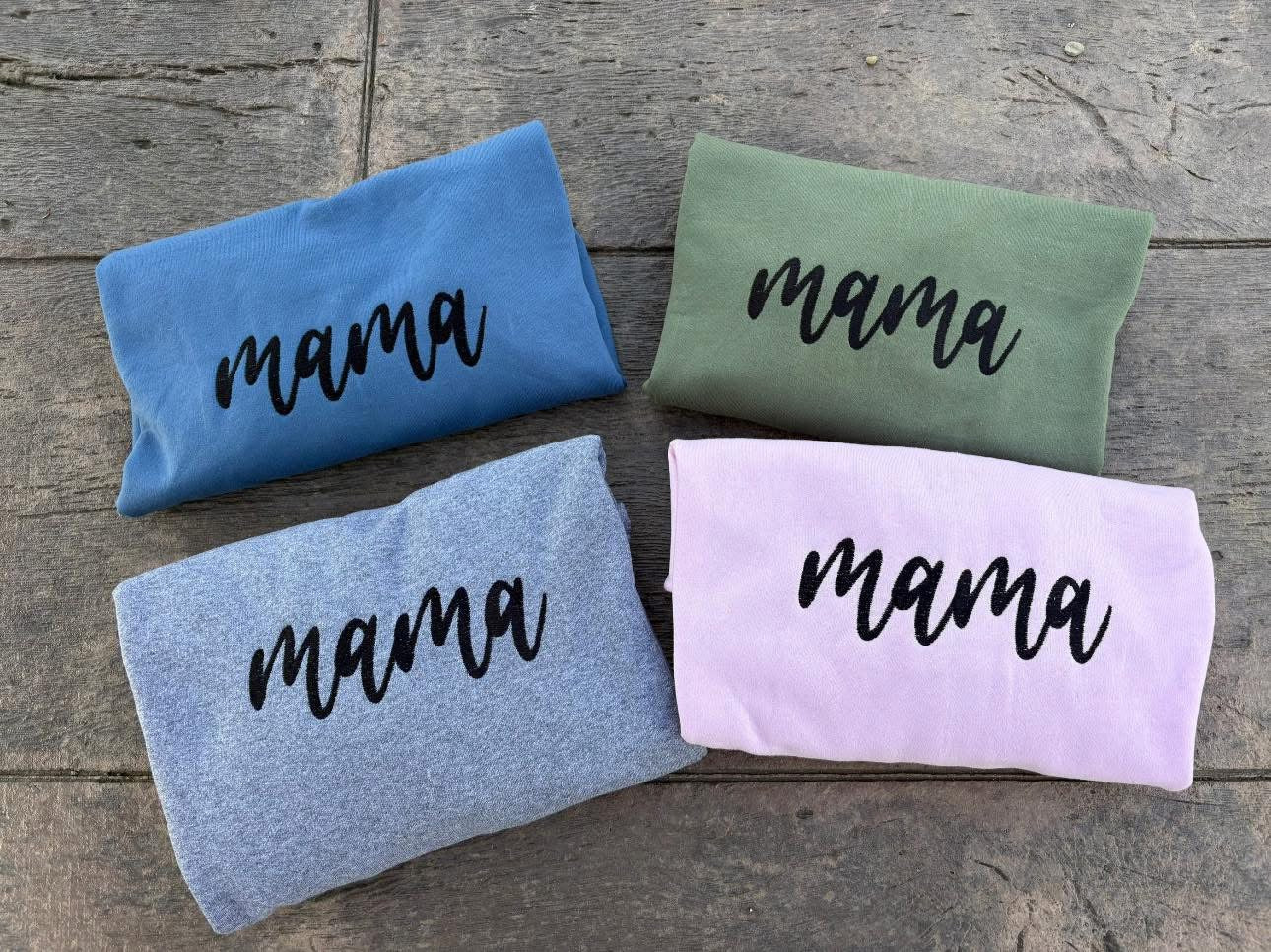 "MAMA" Script Crewneck