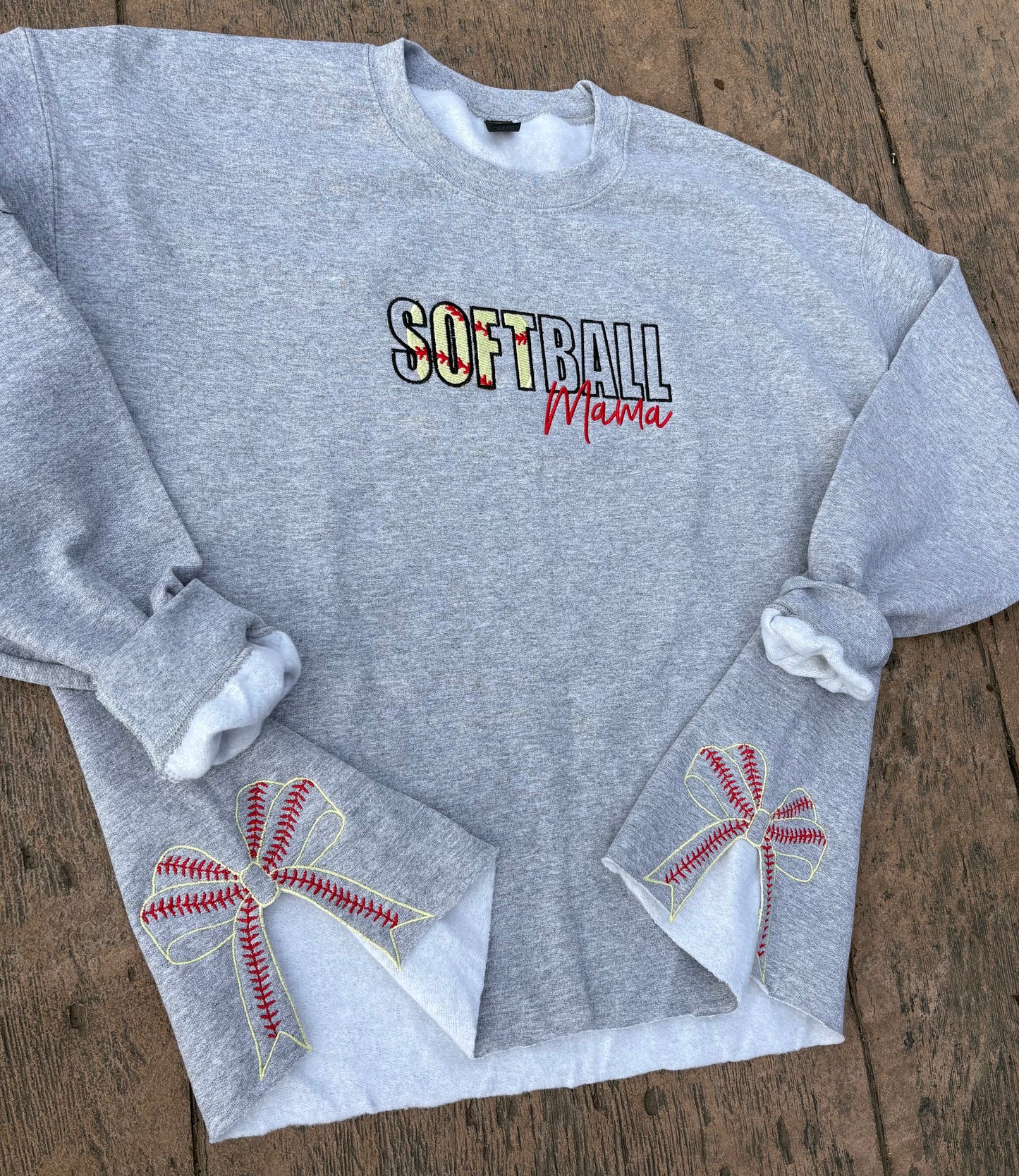 Sports MAMA/MOM with side bow detail!