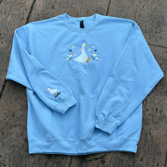 Goose w/ Bees Crewneck