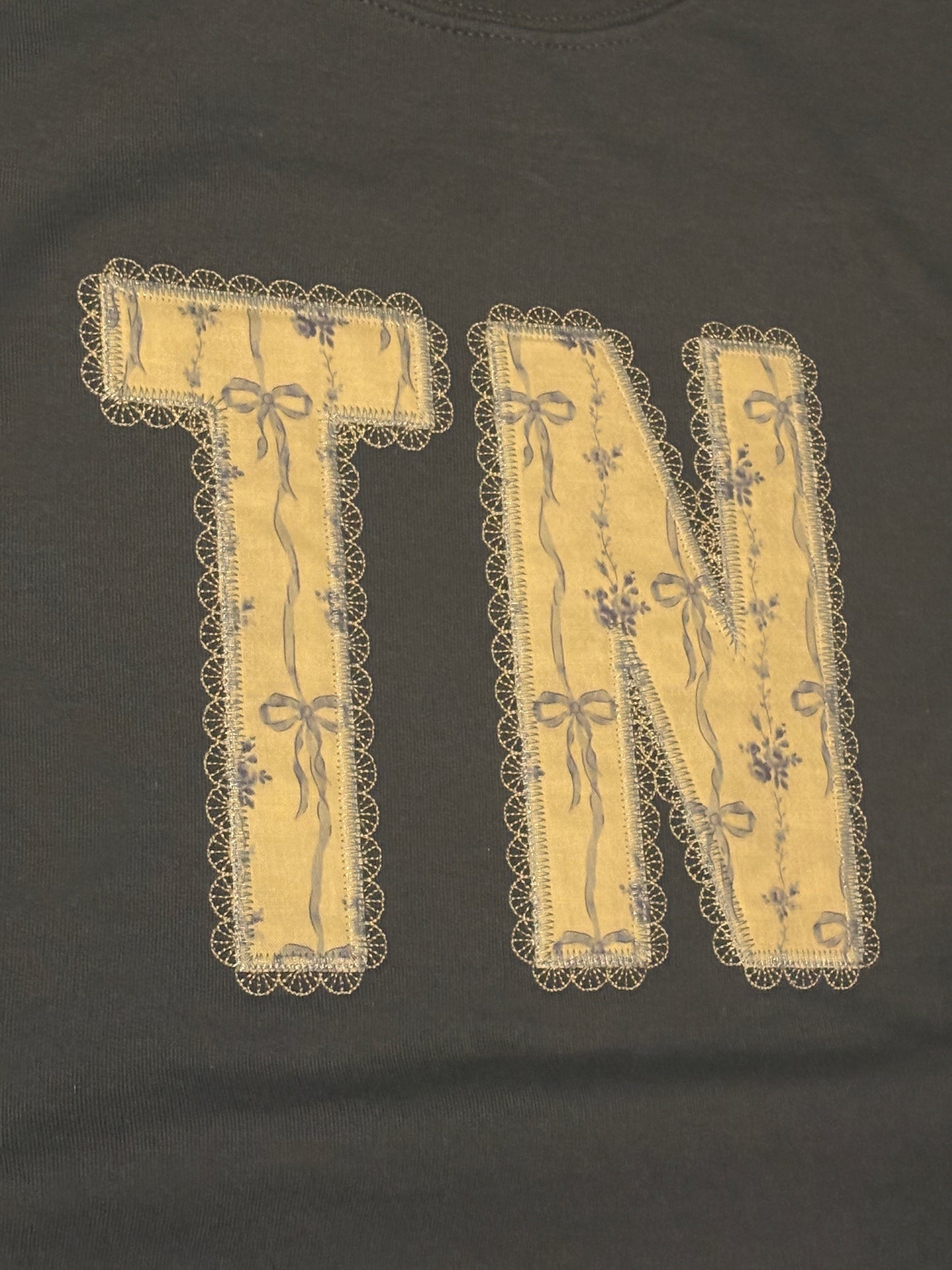 Faux Lace State Appliqué Crewneck